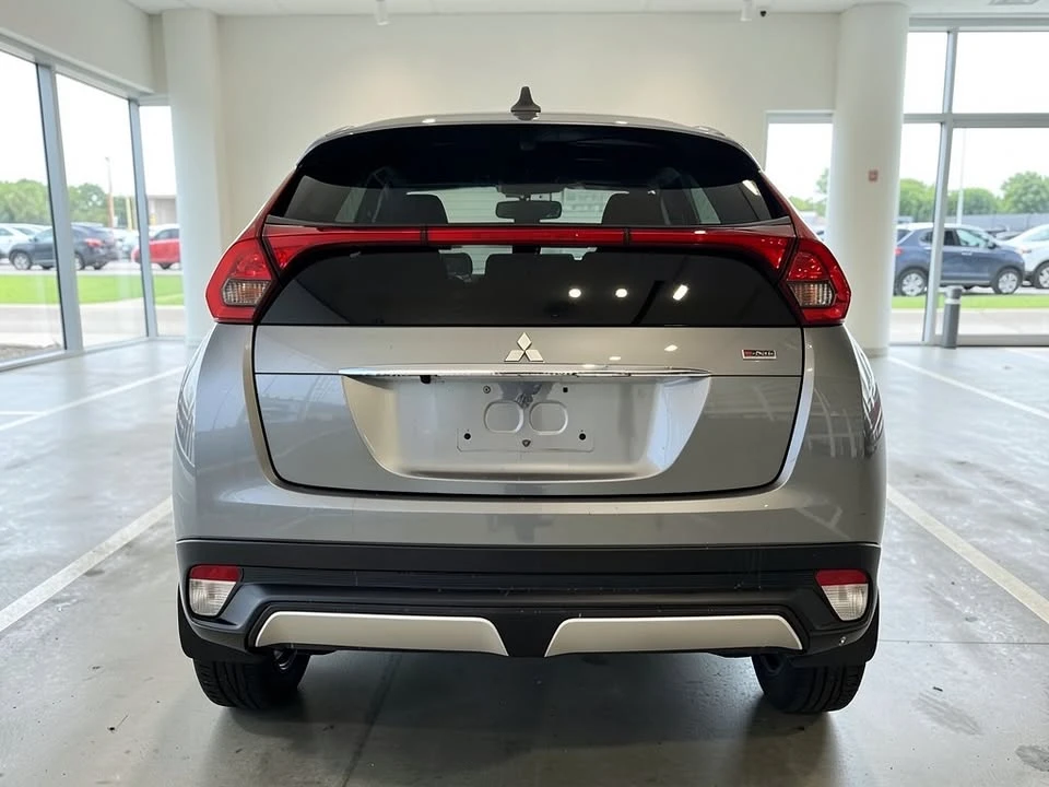 2020 Mitsubishi Eclipse Cross - Image 5 of 20