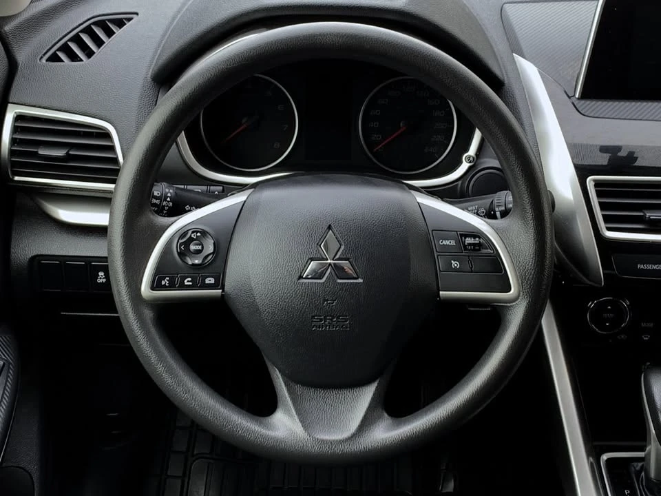 2020 Mitsubishi Eclipse Cross - Image 15 of 20