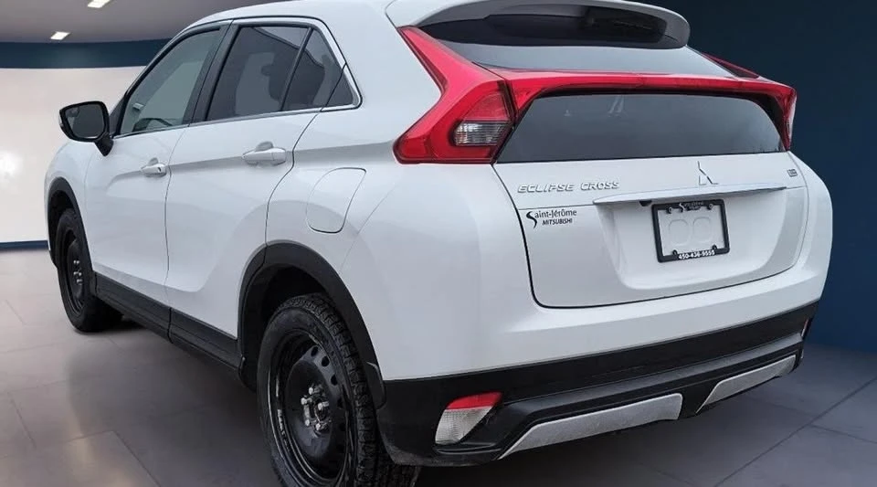 2020 Mitsubishi Eclipse Cross - Image 4 of 17