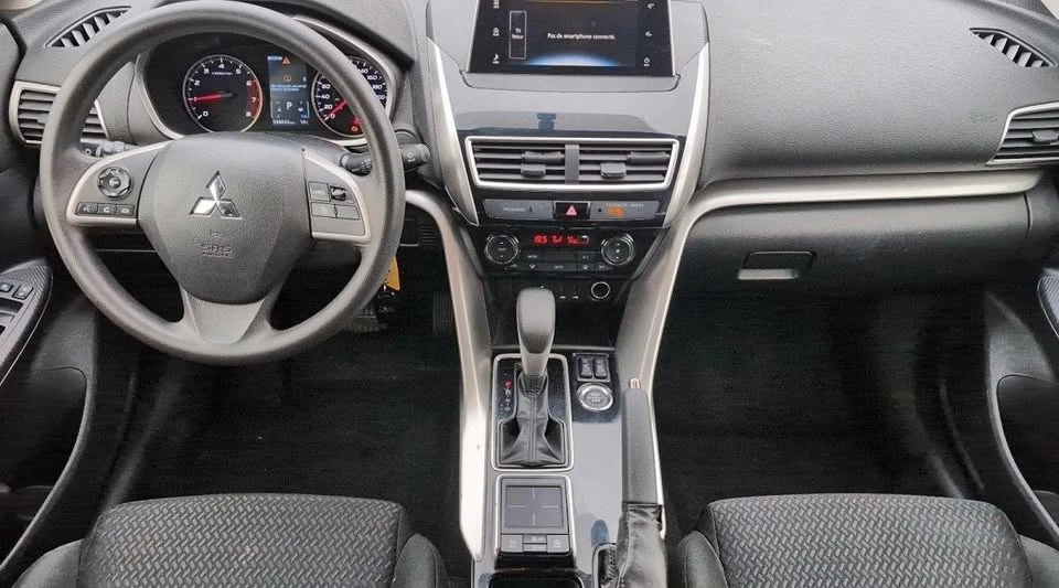2020 Mitsubishi Eclipse Cross - Image 14 of 17