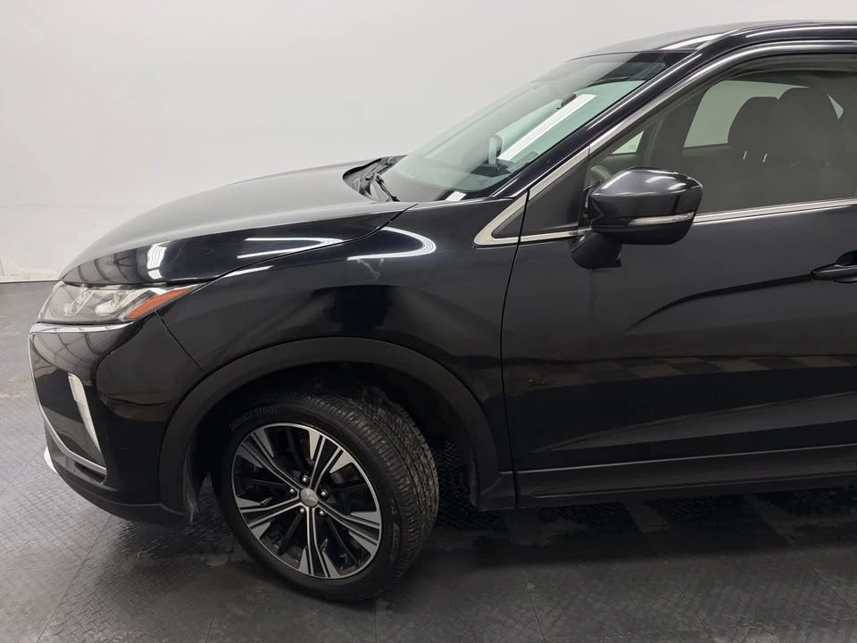 2020 Mitsubishi Eclipse Cross - Image 2 of 11