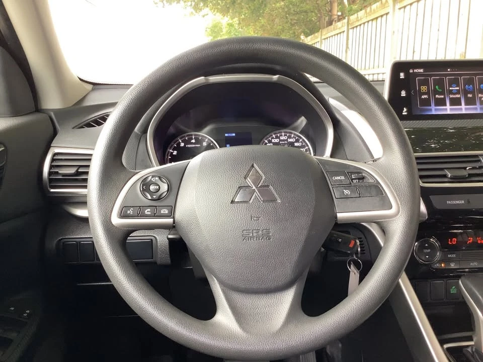 2020 Mitsubishi Eclipse Cross - Image 12 of 18