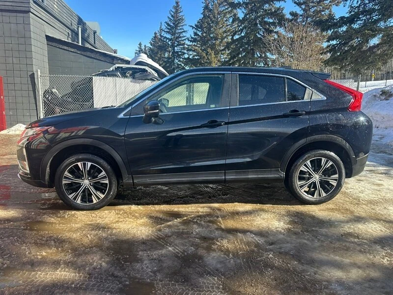 2020 Mitsubishi Eclipse Cross - Image 8 of 17