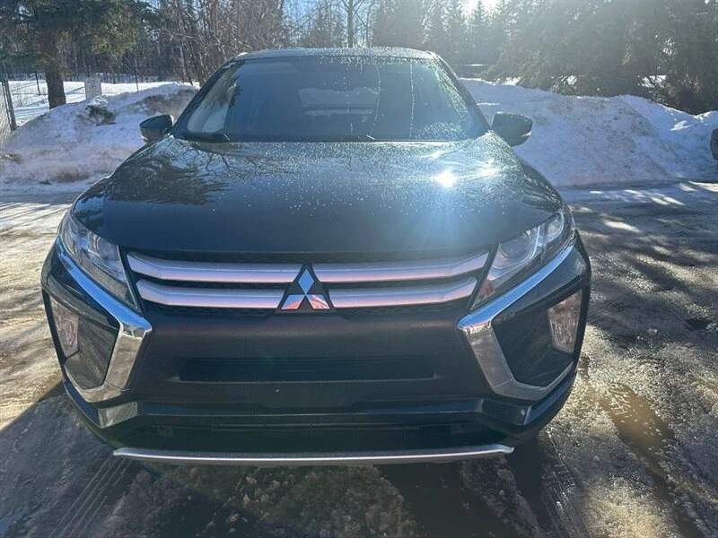 2020 Mitsubishi Eclipse Cross - Image 2 of 17