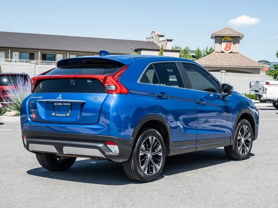 2020 Mitsubishi Eclipse Cross - Image 8 of 19