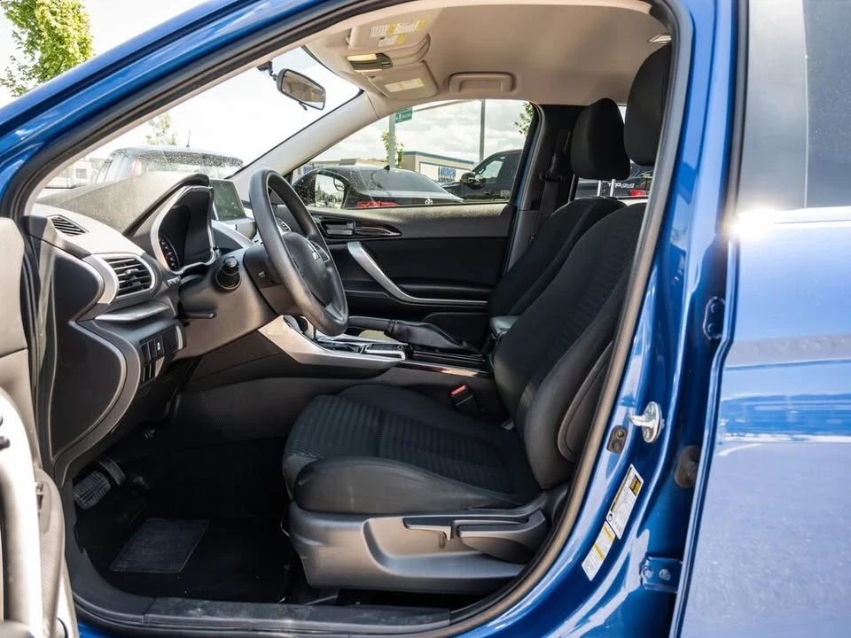 2020 Mitsubishi Eclipse Cross - Image 12 of 19