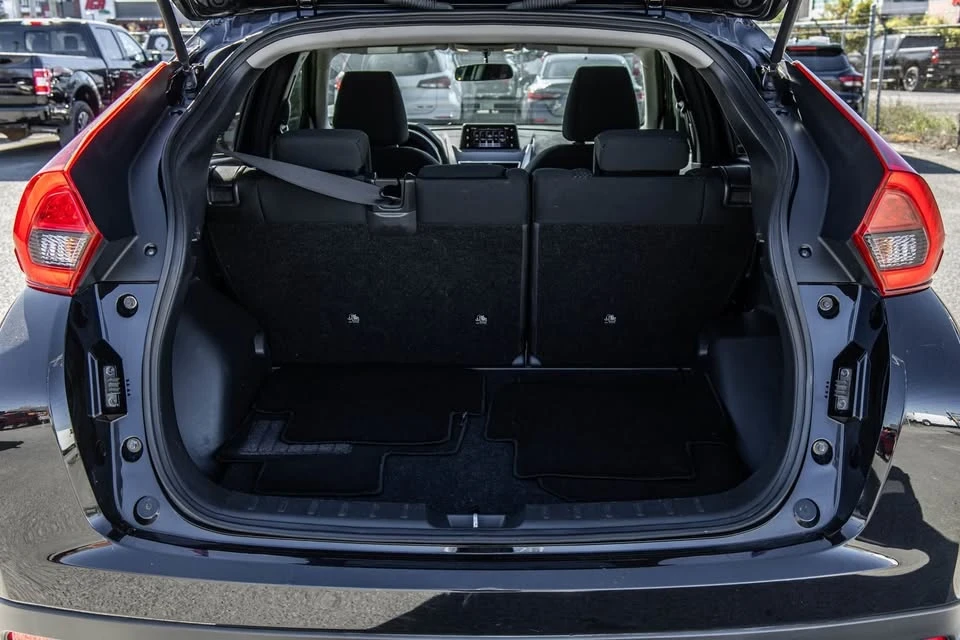 2020 Mitsubishi Eclipse Cross - Image 13 of 20