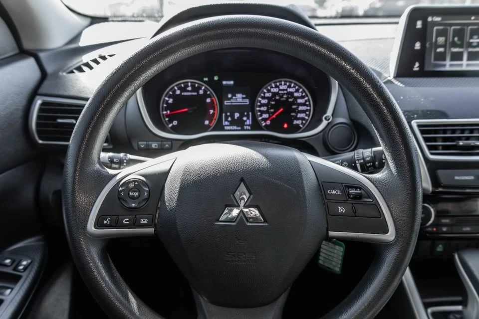 2020 Mitsubishi Eclipse Cross - Image 18 of 20