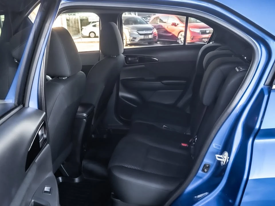 2020 Mitsubishi Eclipse Cross - Image 19 of 19