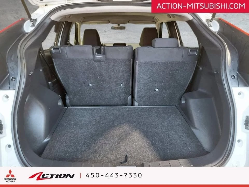 2020 Mitsubishi Eclipse Cross - Image 12 of 20