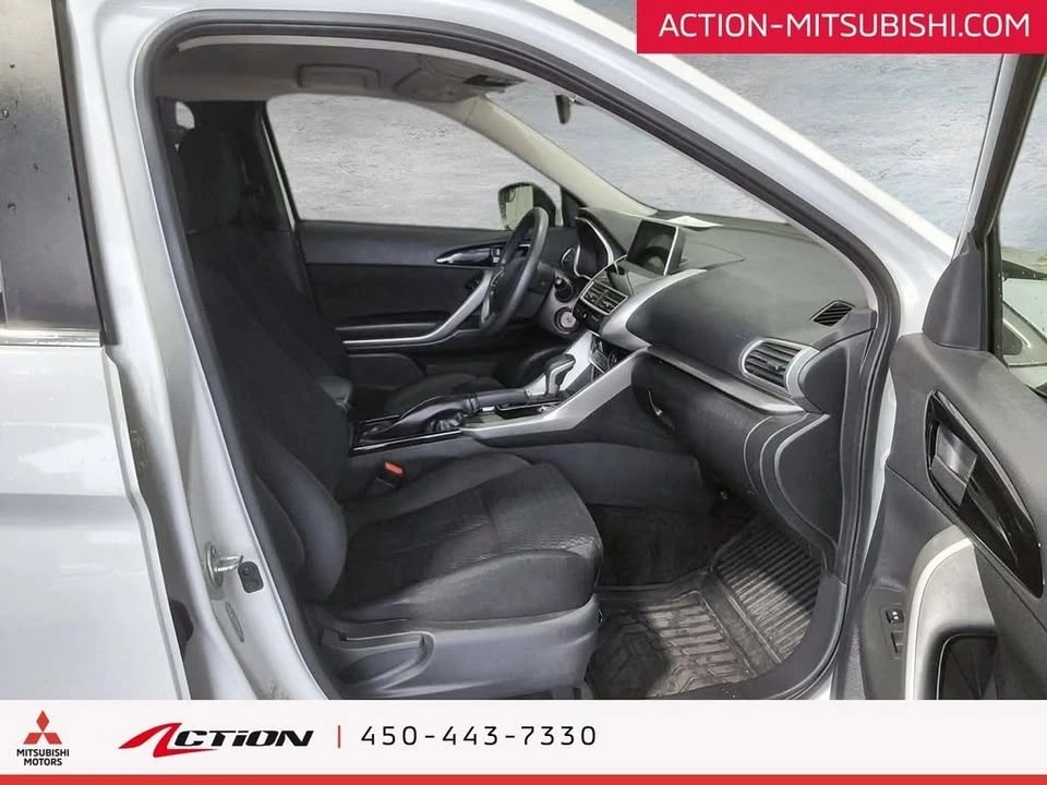 2020 Mitsubishi Eclipse Cross - Image 15 of 20