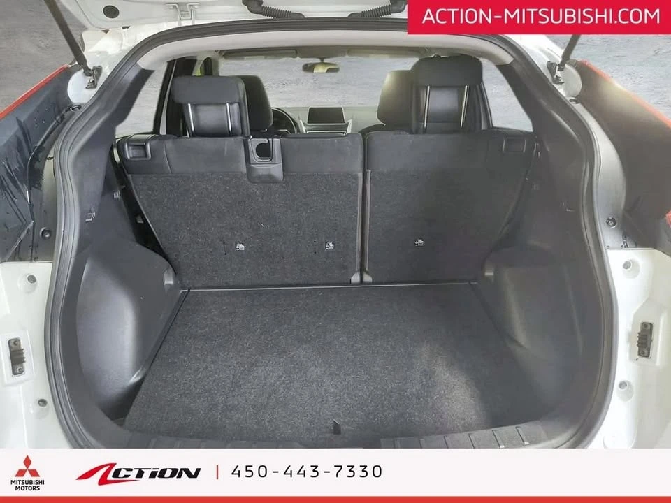 2020 Mitsubishi Eclipse Cross - Image 16 of 20