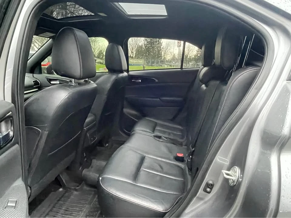 2020 Mitsubishi Eclipse Cross - Image 10 of 11