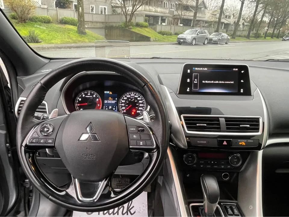2020 Mitsubishi Eclipse Cross - Image 8 of 11