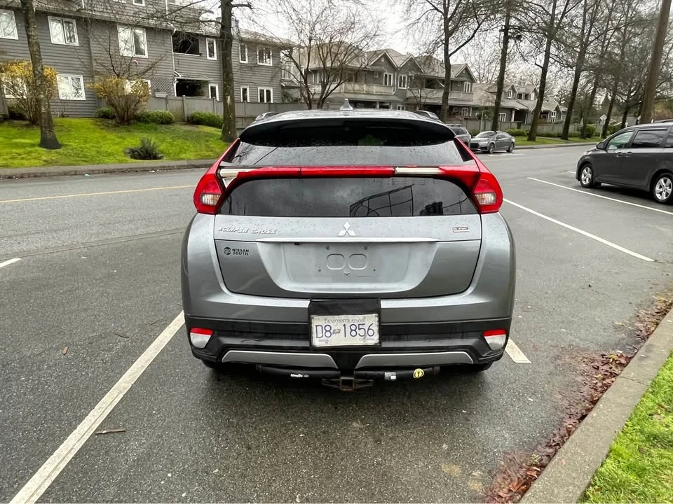 2020 Mitsubishi Eclipse Cross - Image 4 of 11