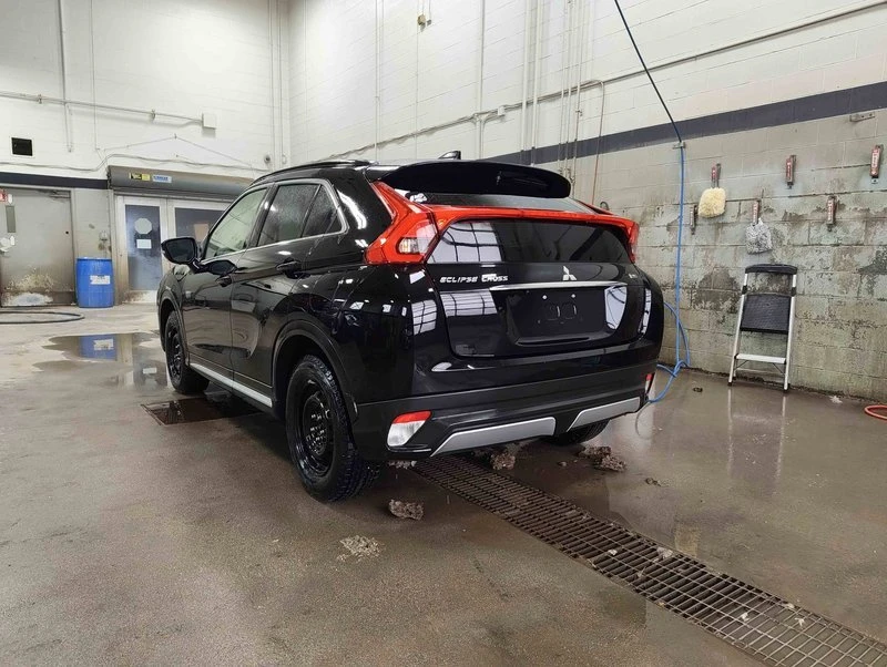 2020 Mitsubishi Eclipse Cross - Image 4 of 8