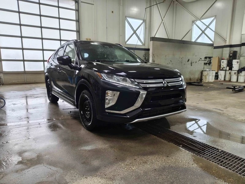 2020 Mitsubishi Eclipse Cross - Image 2 of 8