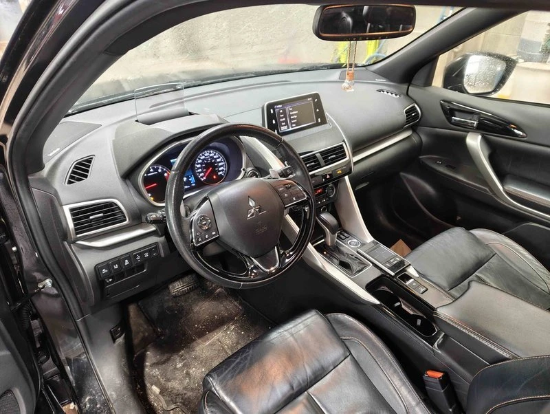 2020 Mitsubishi Eclipse Cross - Image 6 of 8