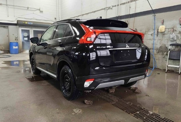 2020 Mitsubishi Eclipse Cross - Image 3 of 5