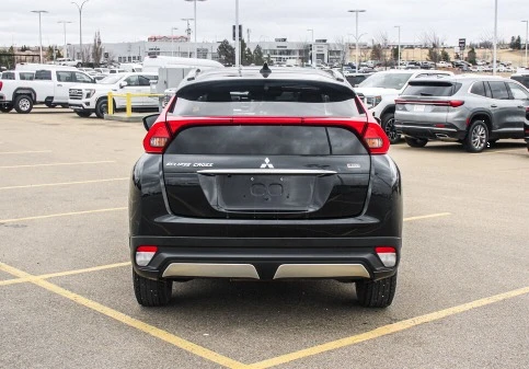 2020 Mitsubishi Eclipse Cross - Image 6 of 9