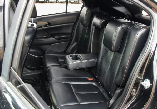 2020 Mitsubishi Eclipse Cross - Image 8 of 9