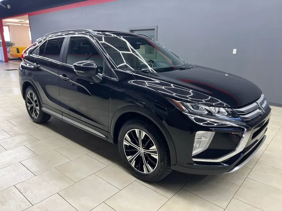 2020 Mitsubishi Eclipse Cross - Image 7 of 17