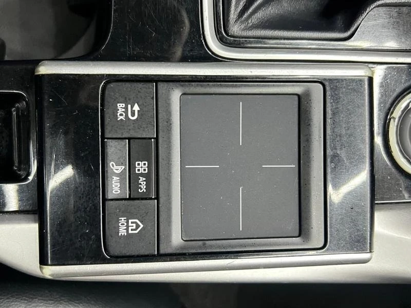 2020 Mitsubishi Eclipse Cross - Image 17 of 17