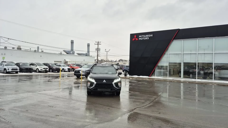 2020 Mitsubishi Eclipse Cross - Image 8 of 9