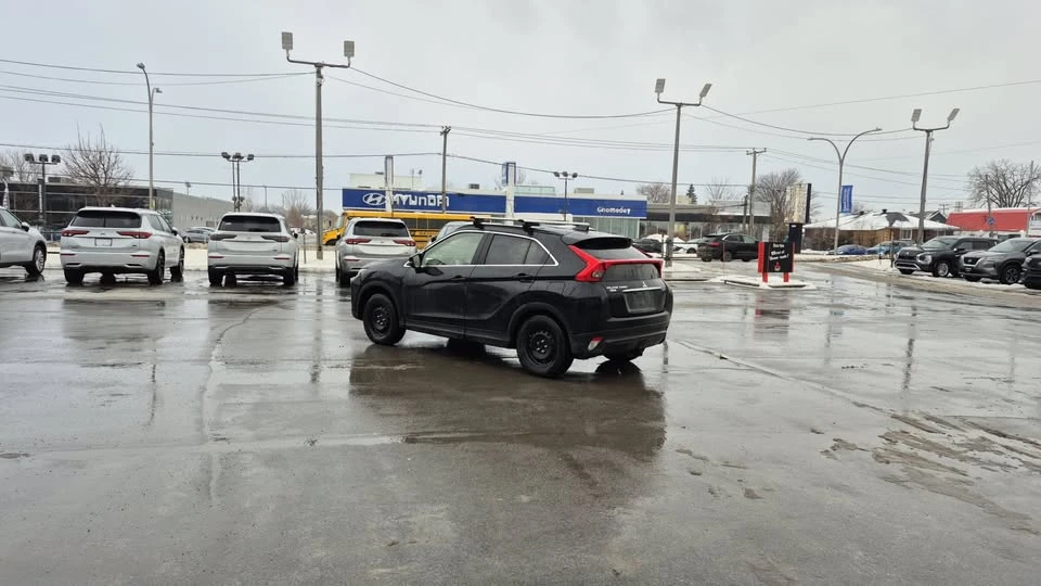 2020 Mitsubishi Eclipse Cross - Image 5 of 9