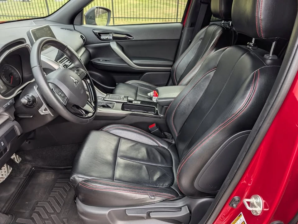 2020 Mitsubishi Eclipse Cross - Image 15 of 19