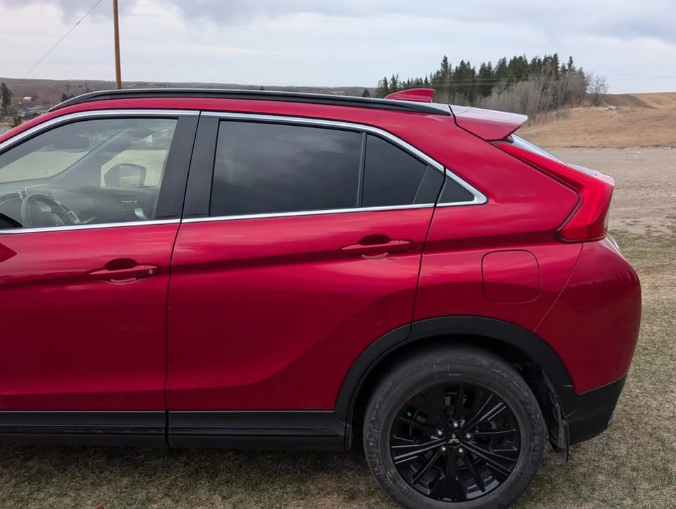 2020 Mitsubishi Eclipse Cross - Image 3 of 19