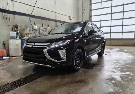 2020 Mitsubishi Eclipse Cross - Image 2 of 6