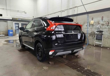 2020 Mitsubishi Eclipse Cross - Image 3 of 6