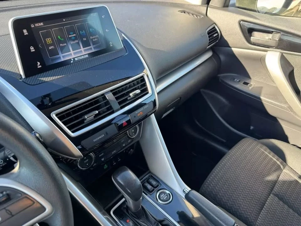 2020 Mitsubishi Eclipse Cross - Image 12 of 20