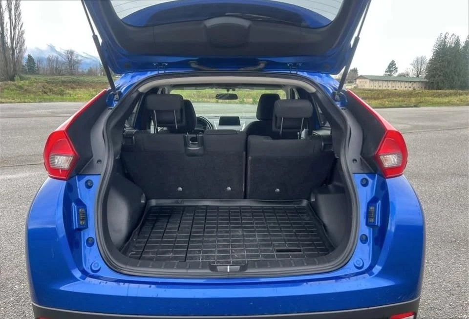 2020 Mitsubishi Eclipse Cross - Image 12 of 20