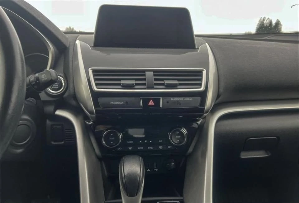 2020 Mitsubishi Eclipse Cross - Image 19 of 20