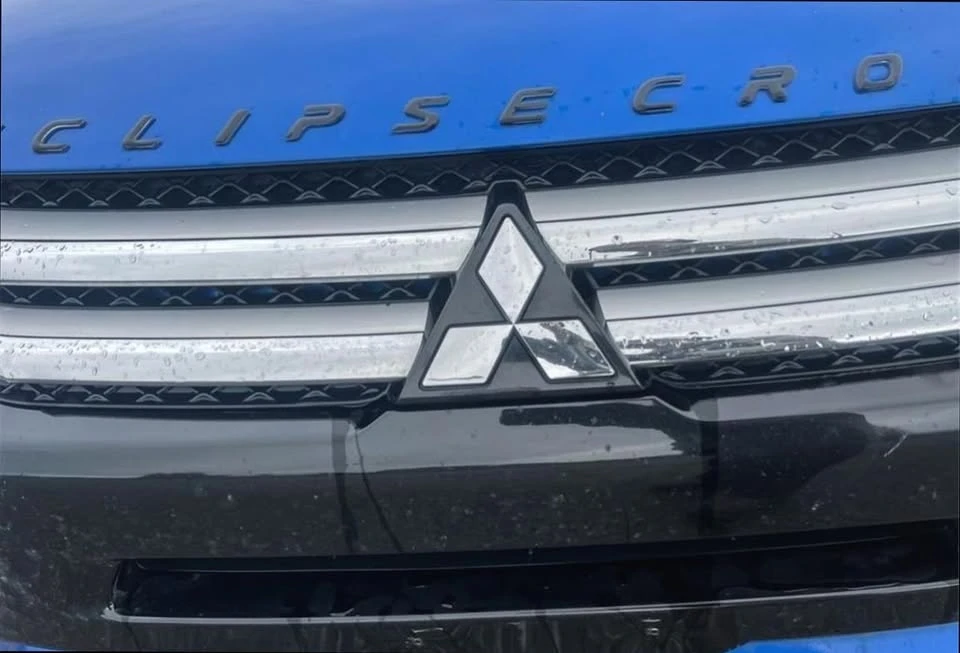 2020 Mitsubishi Eclipse Cross - Image 9 of 20