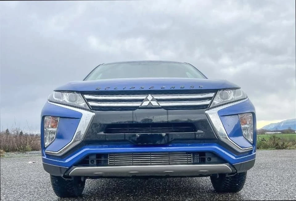 2020 Mitsubishi Eclipse Cross - Image 2 of 20
