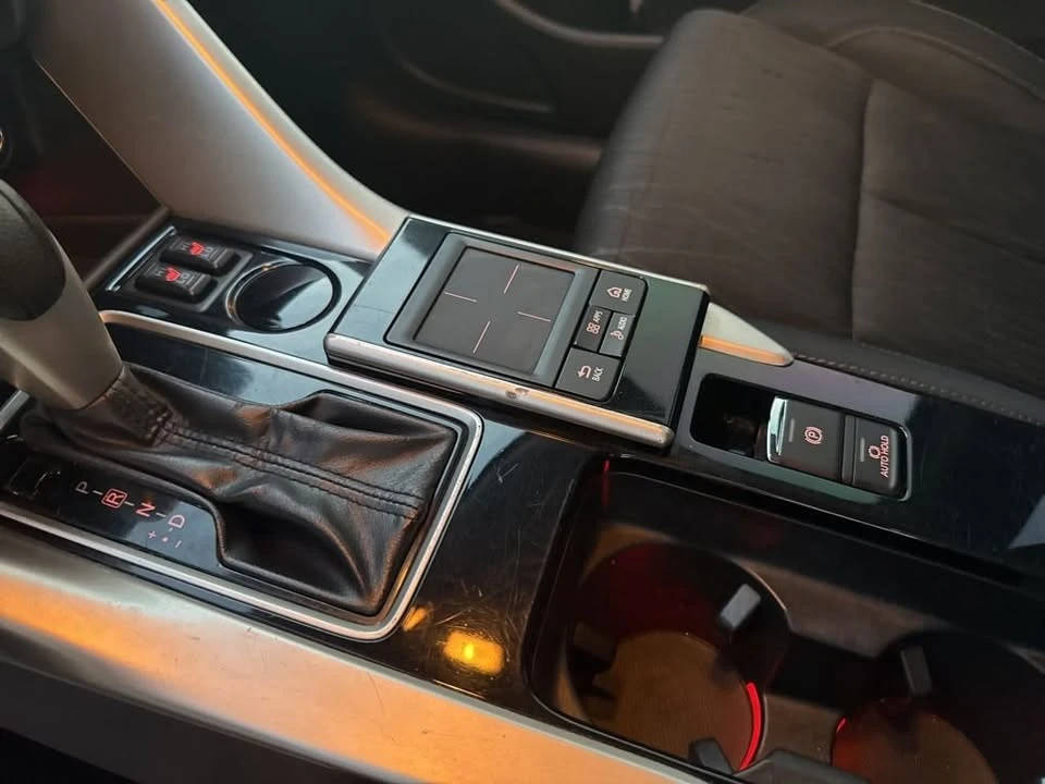 2020 Mitsubishi Eclipse Cross - Image 12 of 13