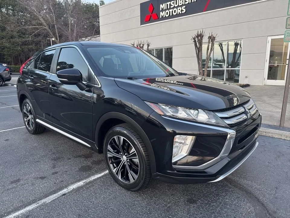 2020 Mitsubishi Eclipse Cross - Image 2 of 13