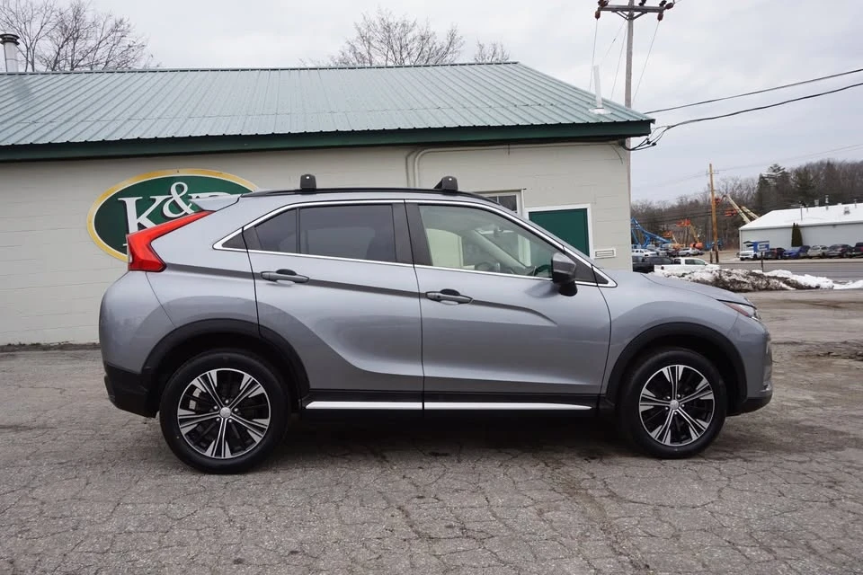 2020 Mitsubishi Eclipse Cross - Image 8 of 10