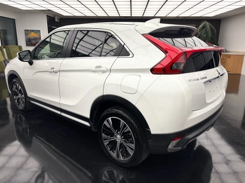 2020 Mitsubishi Eclipse Cross - Image 6 of 20