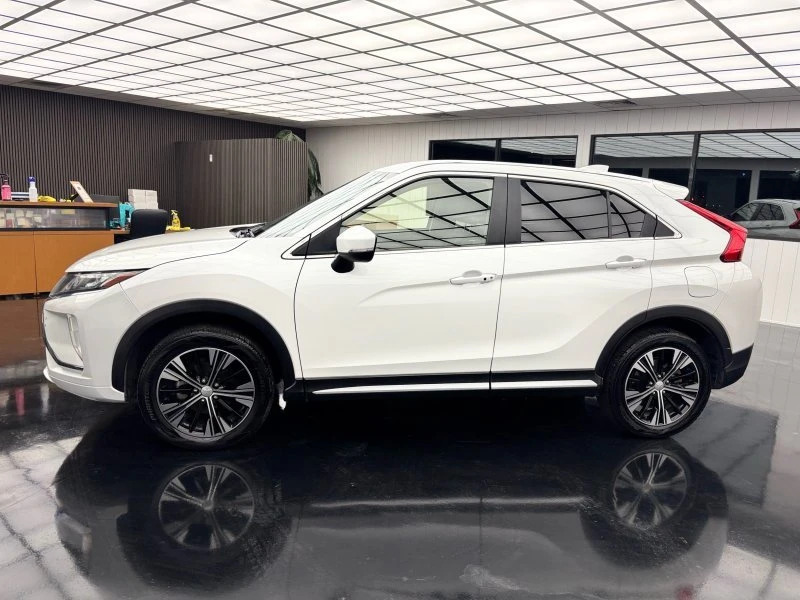 2020 Mitsubishi Eclipse Cross - Image 7 of 20