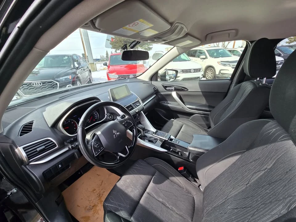 2020 Mitsubishi Eclipse Cross - Image 13 of 20