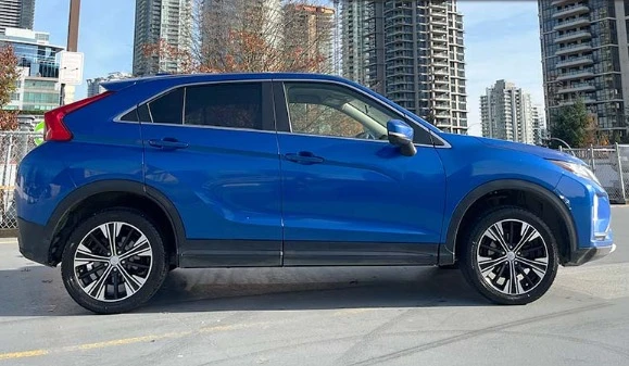 2020 Mitsubishi Eclipse Cross - Image 3 of 7