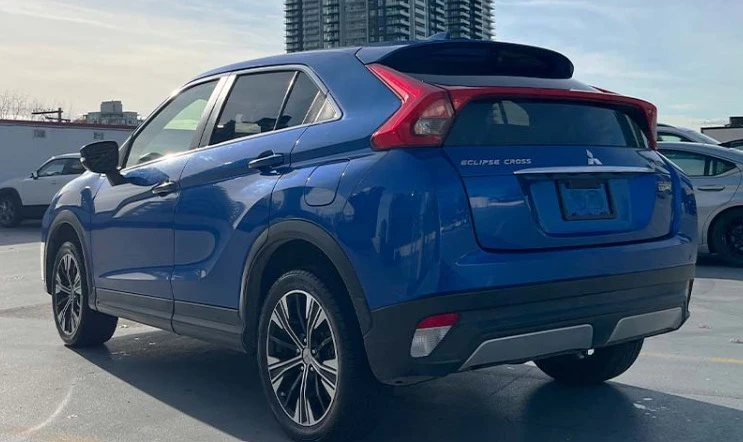 2020 Mitsubishi Eclipse Cross - Image 4 of 8