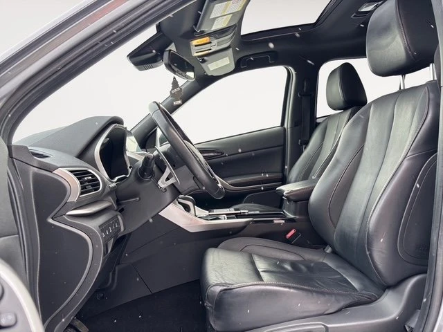 2020 Mitsubishi Eclipse Cross - Image 9 of 20