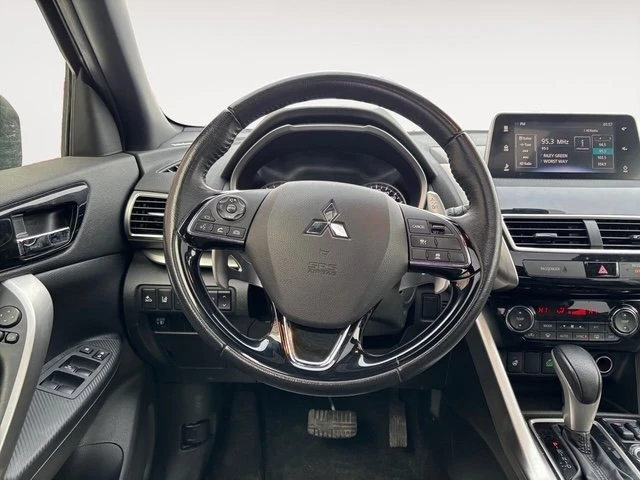 2020 Mitsubishi Eclipse Cross - Image 11 of 20