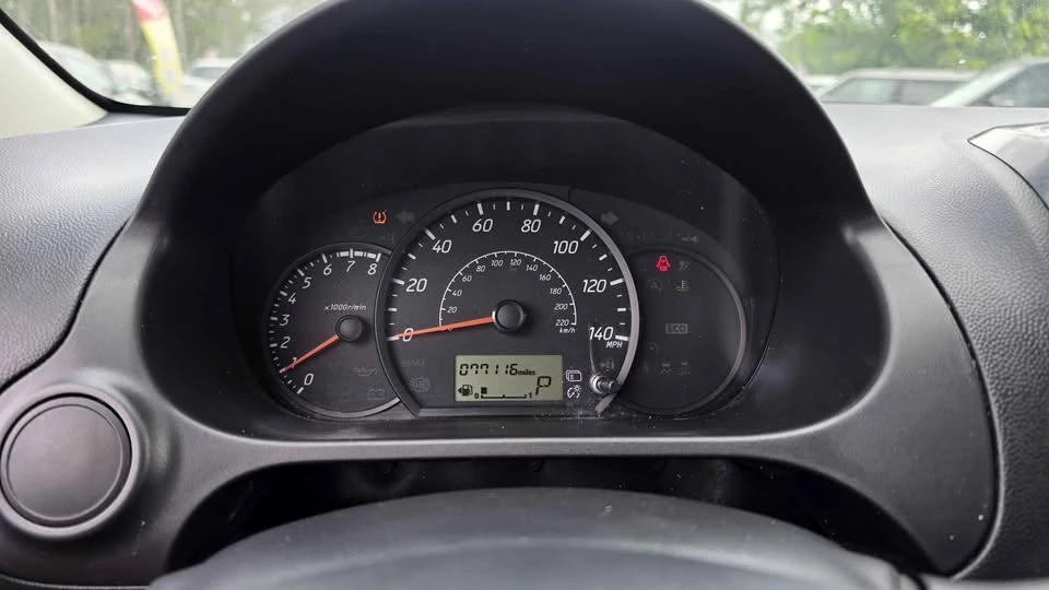 2020 Mitsubishi Mirage 6th Gen - Image 10 of 15