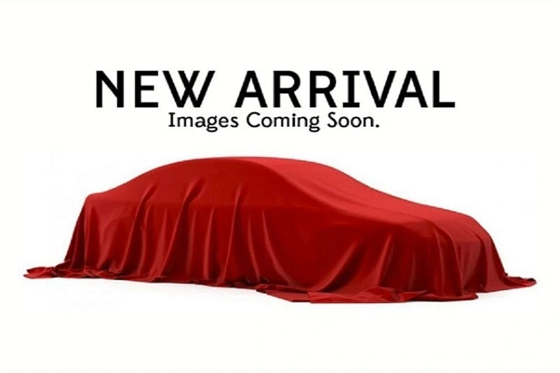 2020 Mitsubishi Outlander - Image 2 of 16